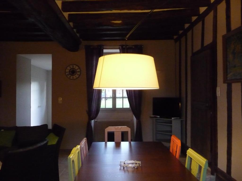 La Maison D'A Cote Bed and Breakfast Alençon Rum bild